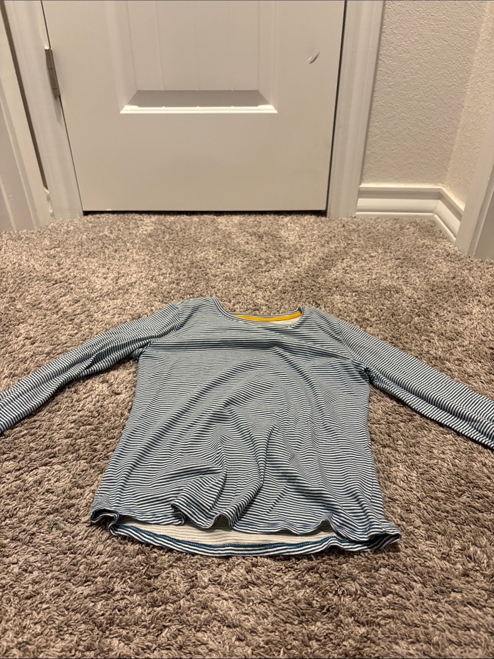 Striped Long-Sleeve Crewneck Top - Blue/White